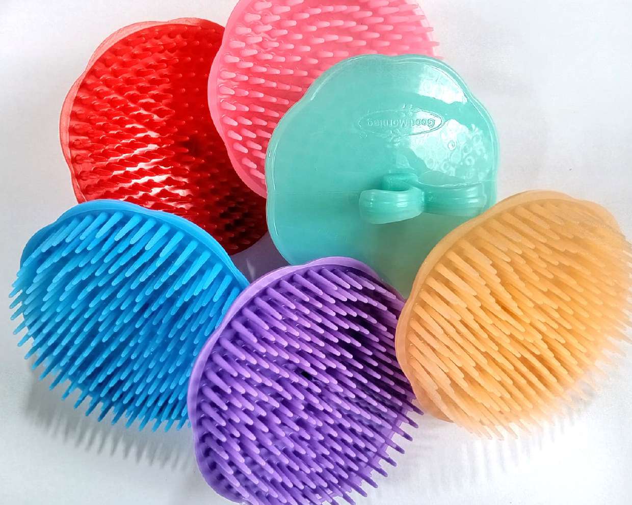 2 Finger Scalp Brush comb - Good Morning